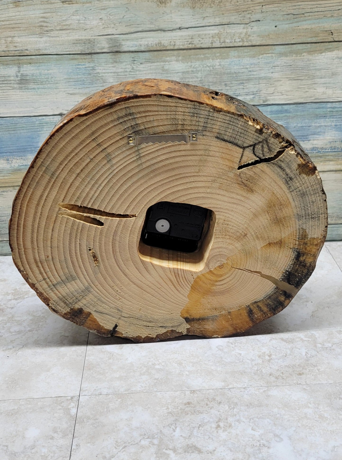 Pine Wood Clock