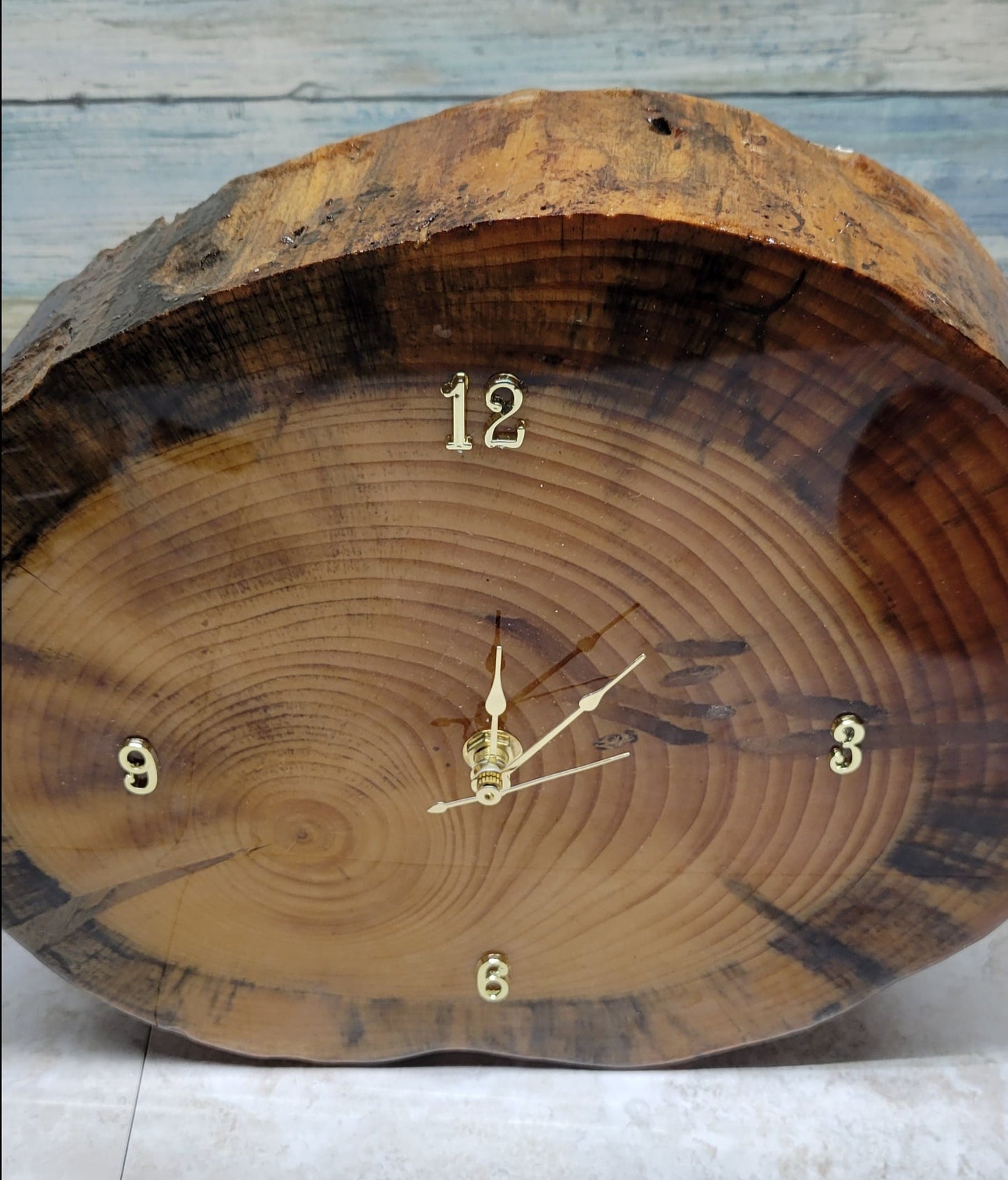 Pine Wood Clock